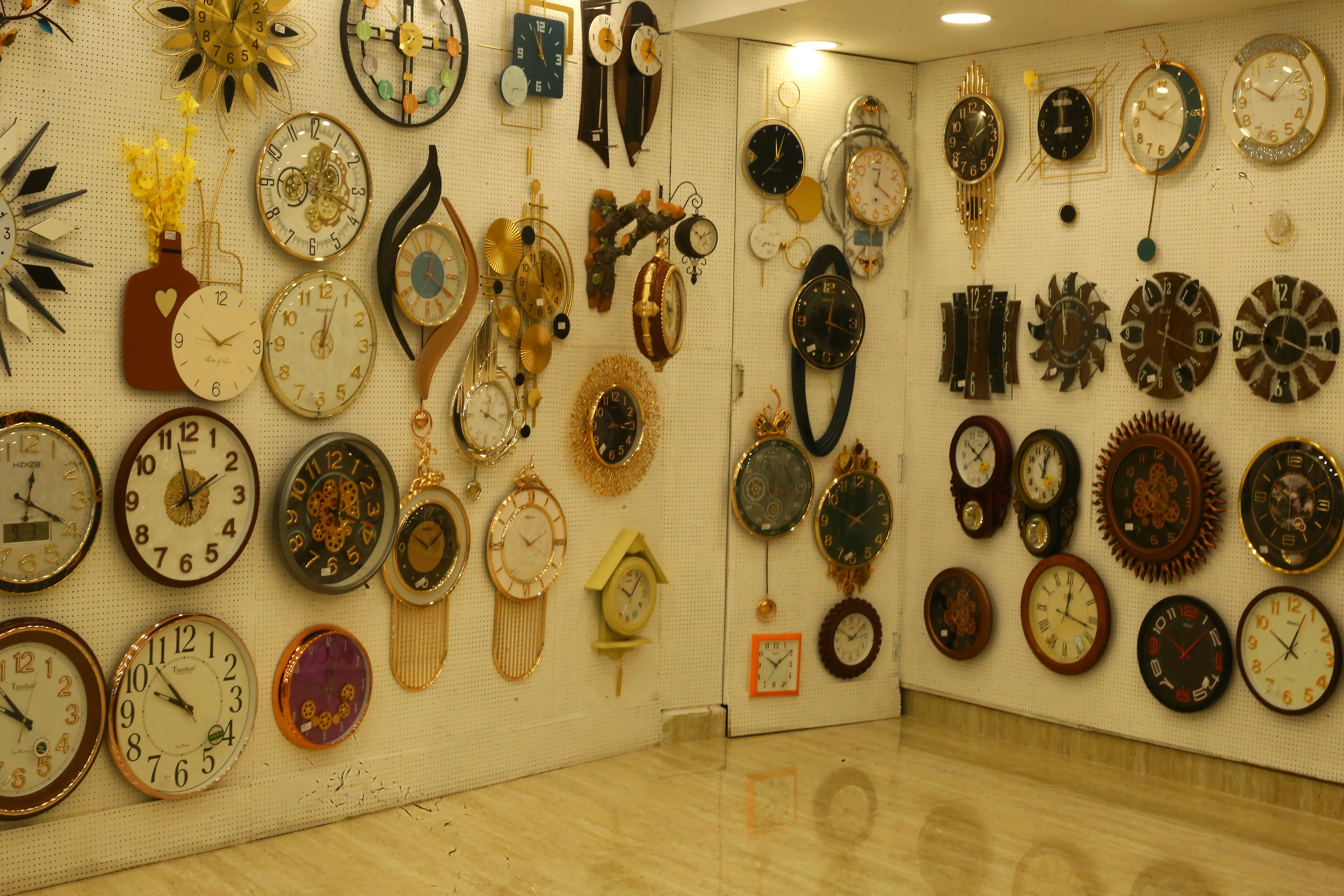 Sahil Watch Shop — completed project photography, Architale